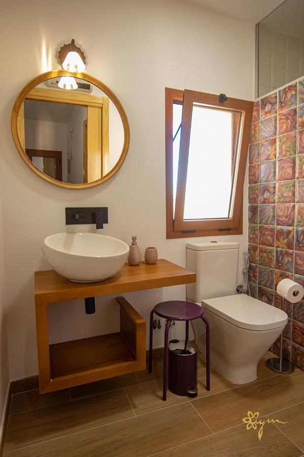 Apartamentos Turisticos Abrilymarzo Касерес Экстерьер фото